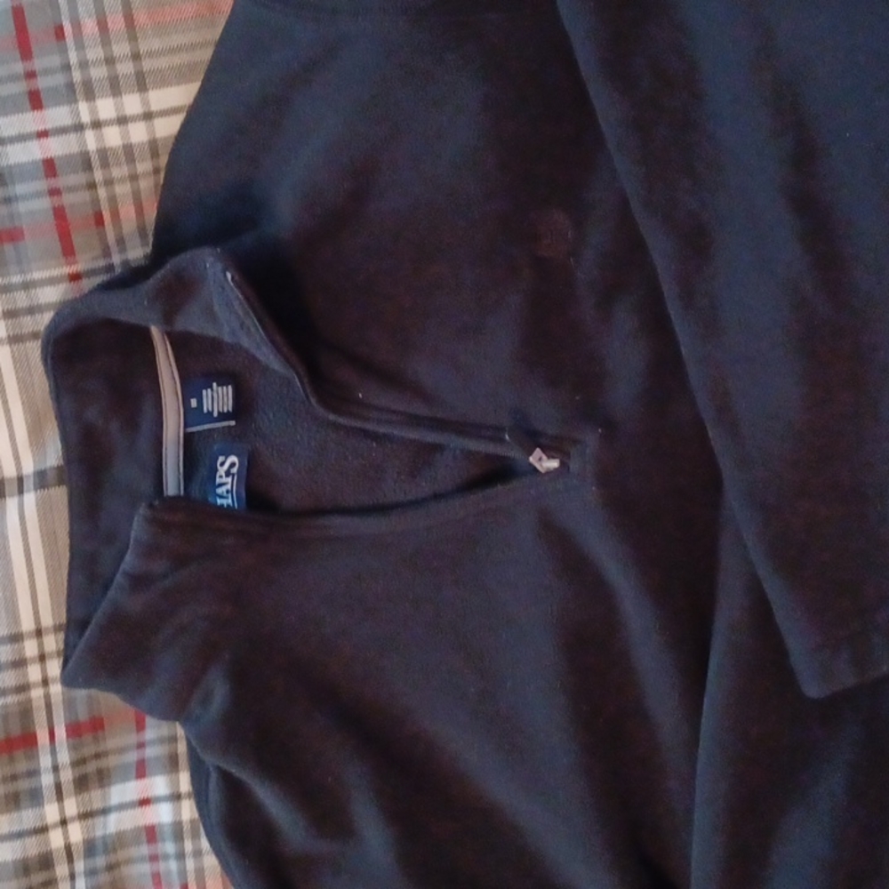 Chaps fleece sweater